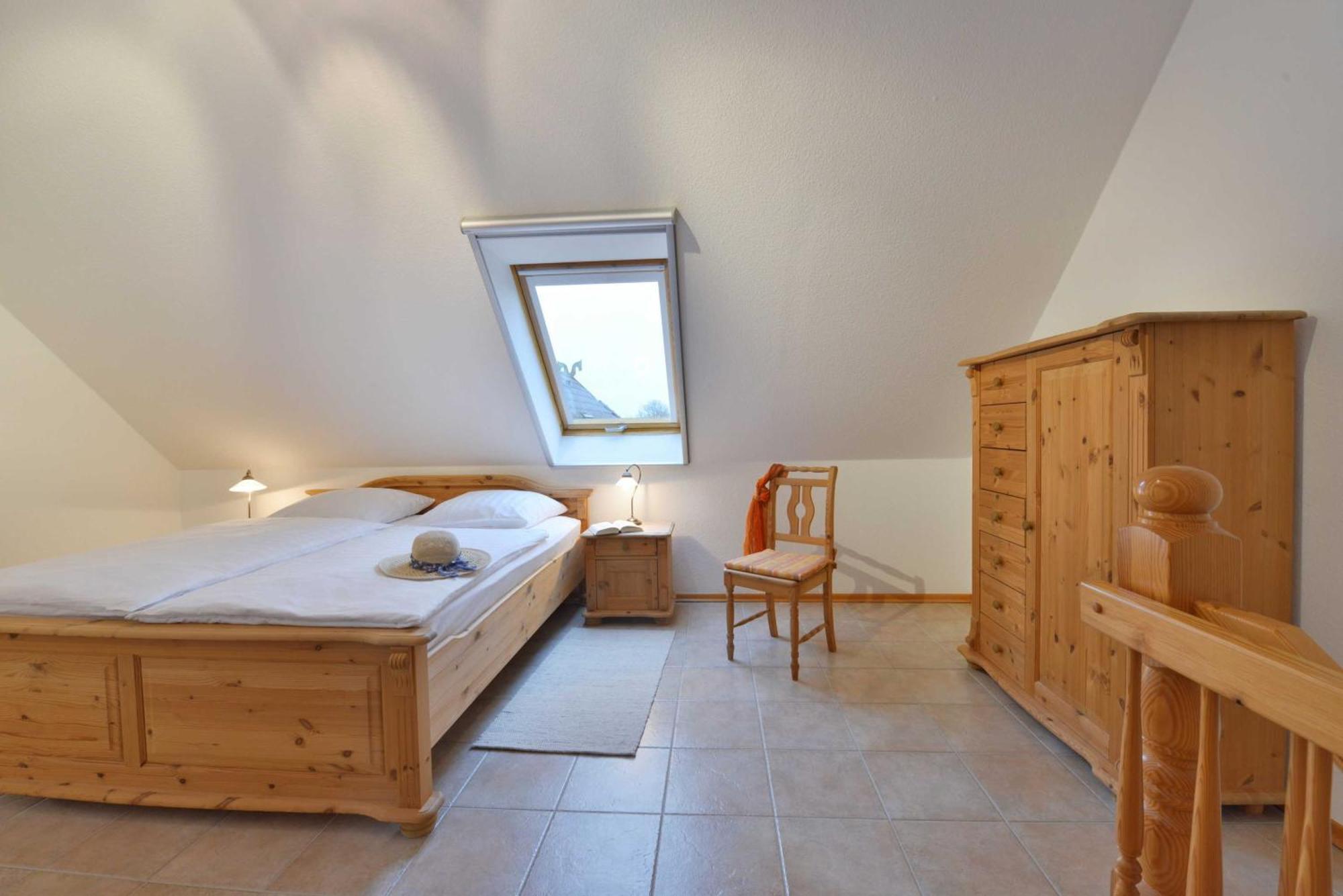 Stoertebeker Appartements - "Stoertebeker Pferdehof" Ральсвик Номер фото