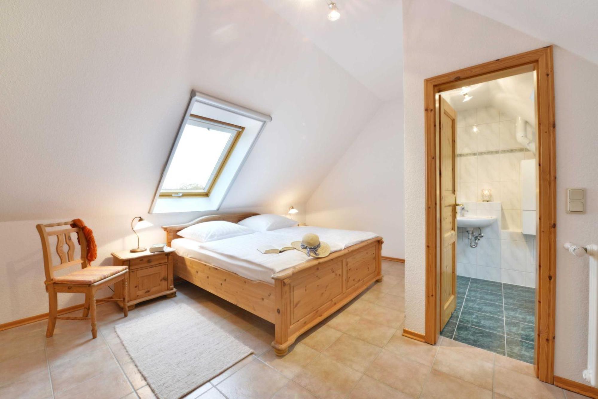 Stoertebeker Appartements - "Stoertebeker Pferdehof" Ральсвик Номер фото