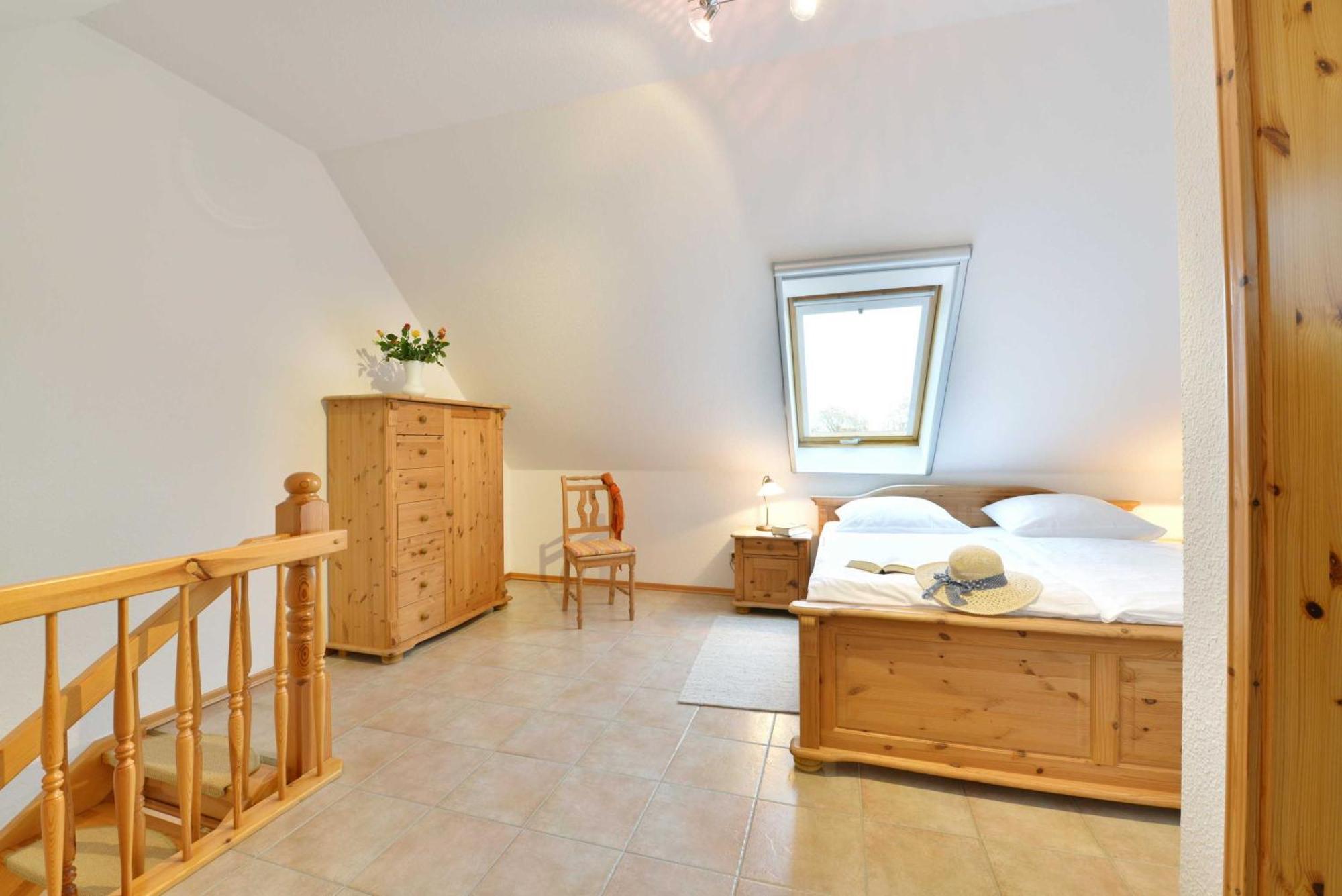 Stoertebeker Appartements - "Stoertebeker Pferdehof" Ральсвик Номер фото